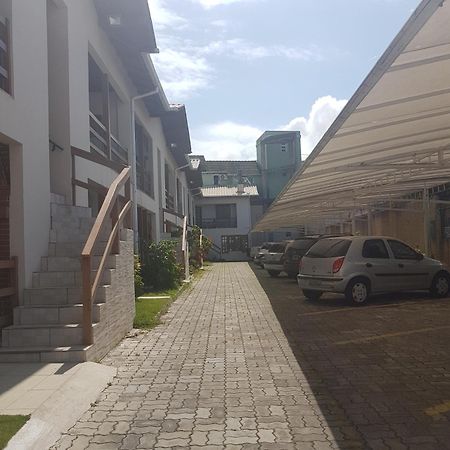 Solar Norte No Centro Dos Ingleses A 100 Metros Da Praia Флоріанополіс Екстер'єр фото