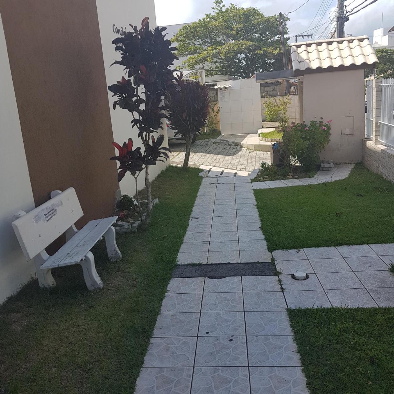 Solar Norte No Centro Dos Ingleses A 100 Metros Da Praia Флоріанополіс Екстер'єр фото